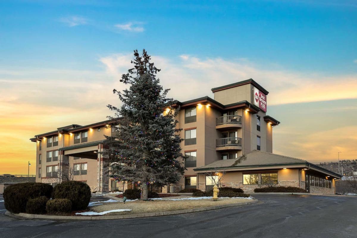 Best Western Plus Castle Rock - Image 4