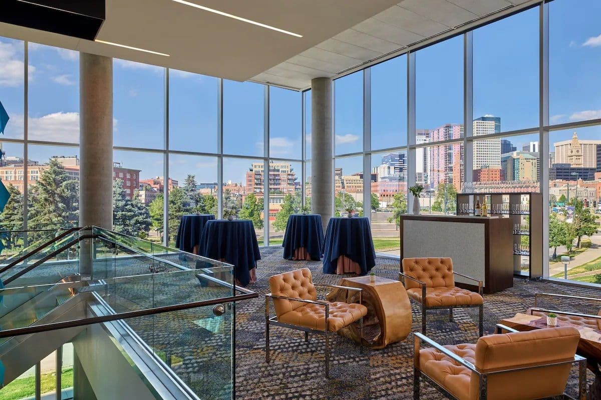 SpringHill Suites by Marriott Denver Downtown - Image 2