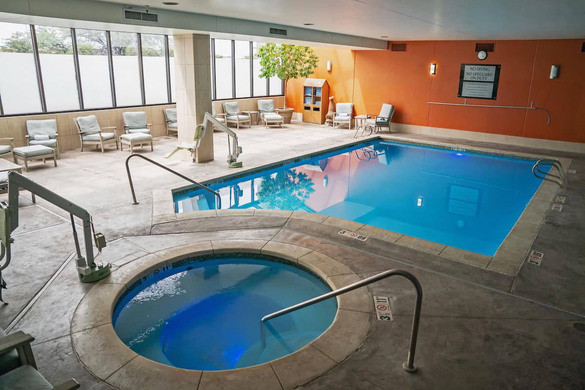 Embassy Suites by Hilton Denver Central Park - Image 8