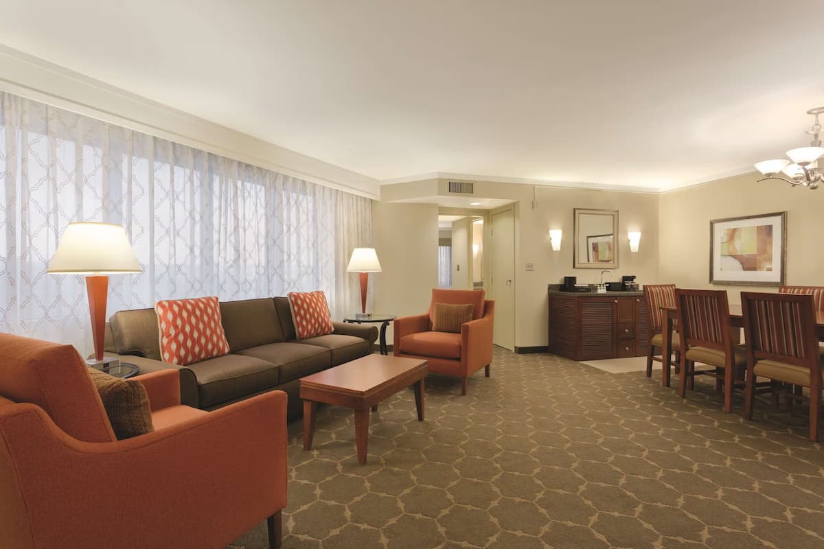 Embassy Suites Denver Tech Center - Image 4