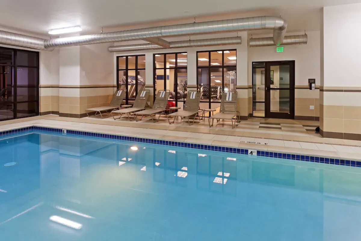 Hampton Inn & Suites Denver Airport / Gateway Park - Image 8