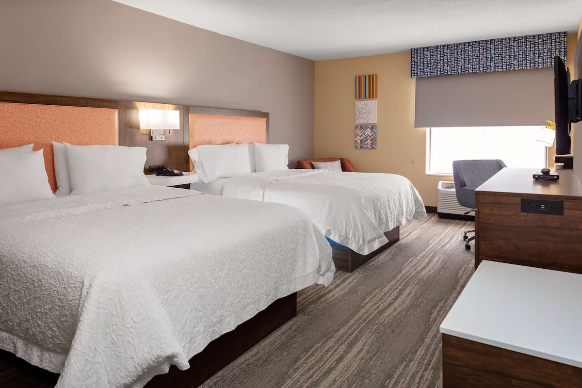 Hampton Inn Castle Rock - Image 7