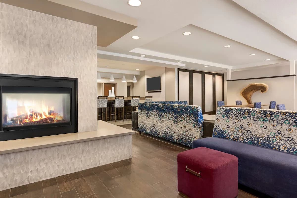 Hampton Inn Denver - West/Golden - Image 3