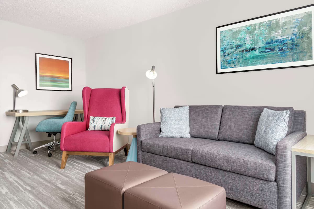 Hilton Garden Inn Denver Airport - Image 4