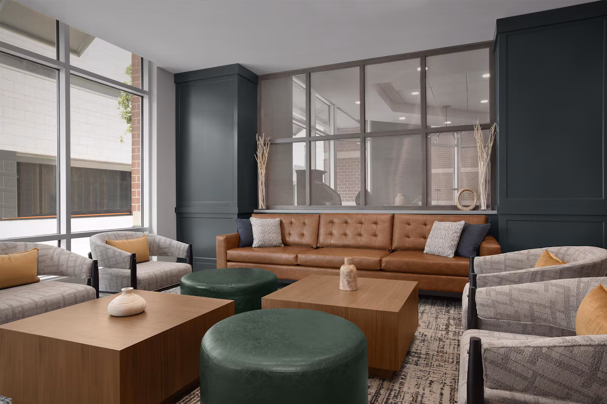 Hilton Garden Inn Denver Downtown - Image 2