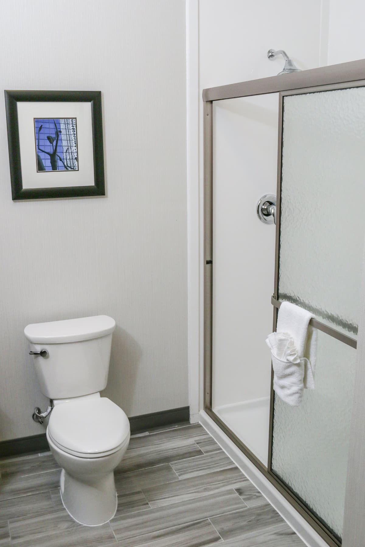 Holiday Inn & Suites Denver Tech Center-Centennial by IHG - Image 8