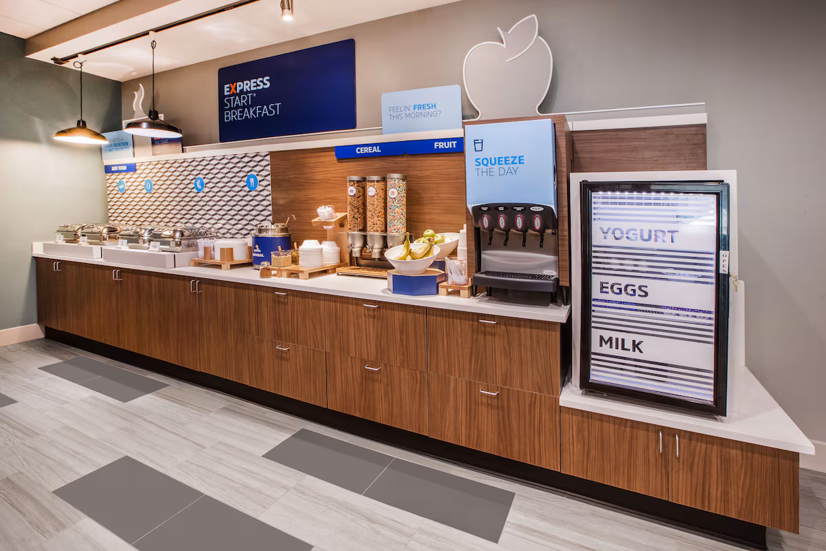 Holiday Inn Express & Suites Denver SW-Littleton by IHG - Image 4