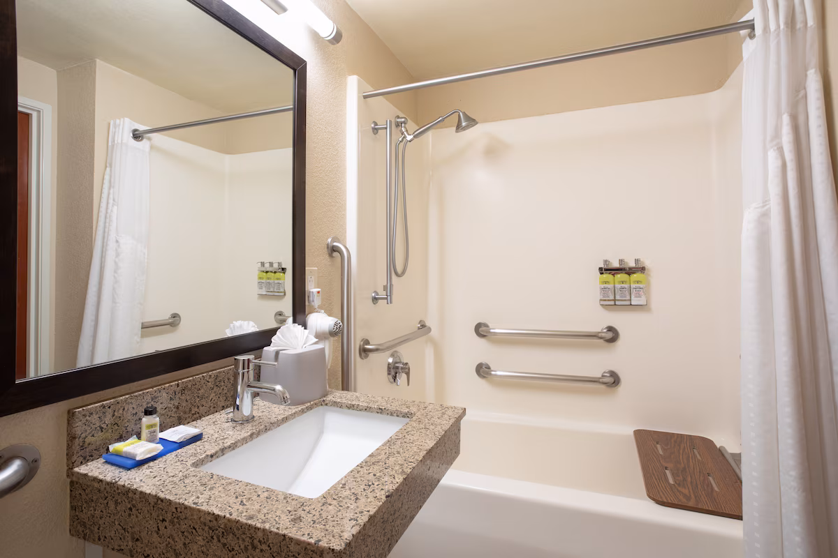 Holiday Inn Express & Suites Denver SW-Littleton by IHG - Image 8