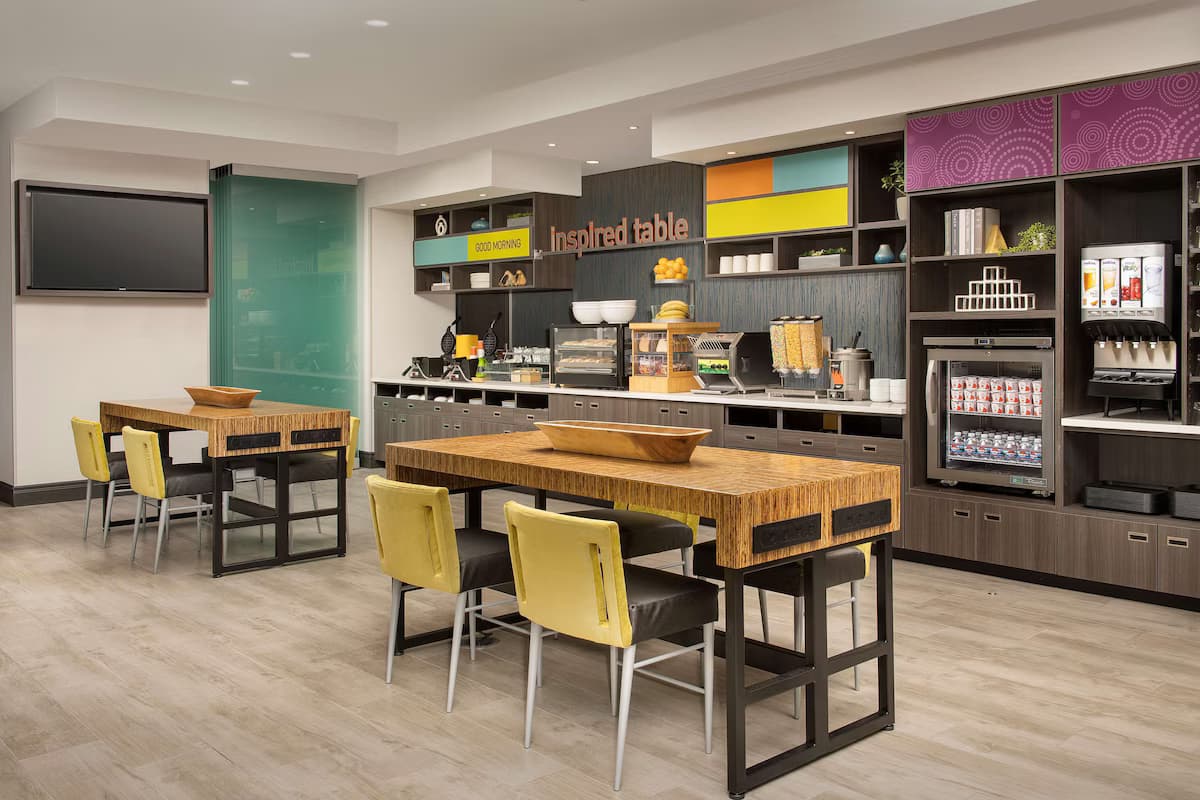 Home2 Suites by Hilton Denver Central Park - Image 3
