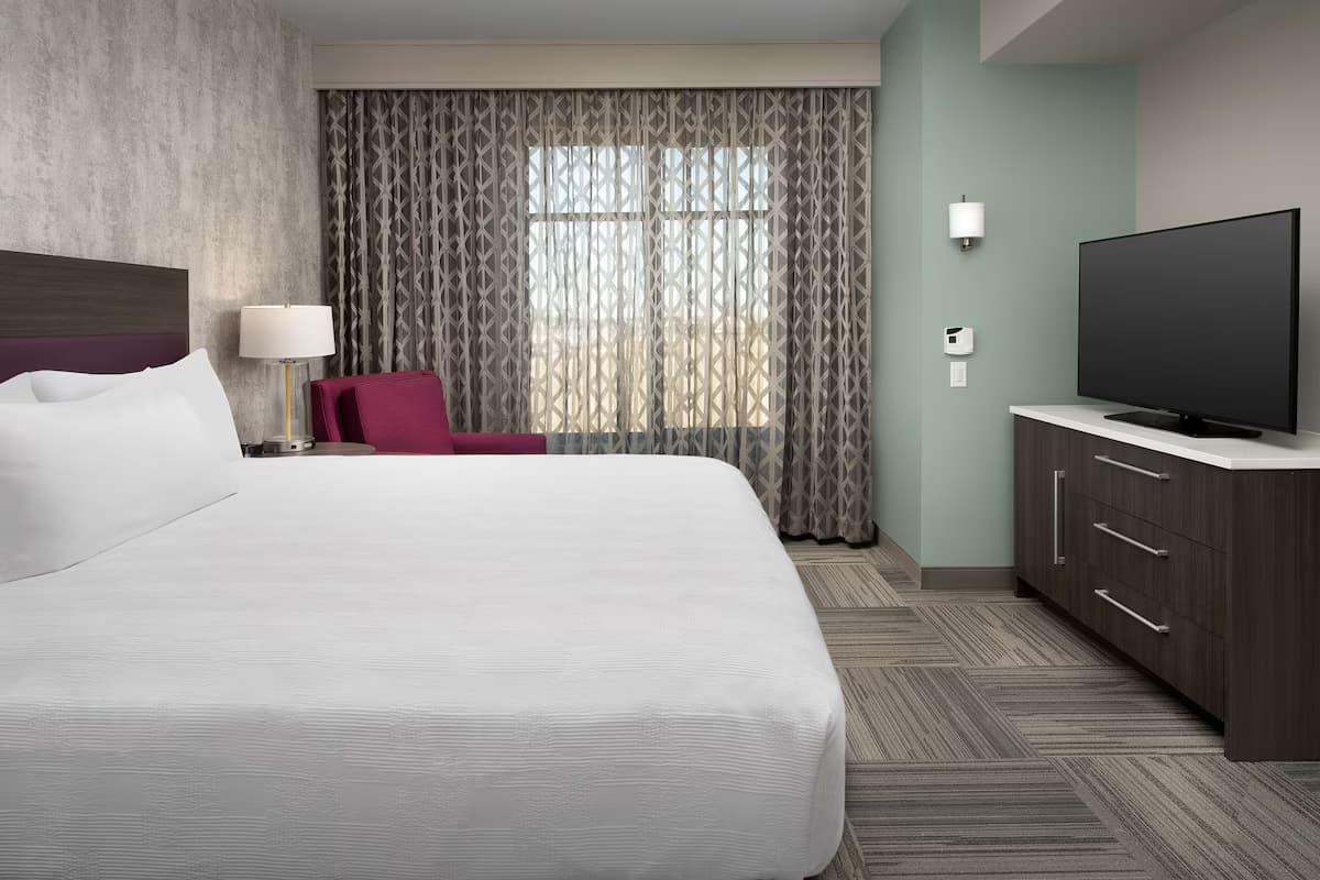 Home2 Suites by Hilton Denver Central Park - Image 6