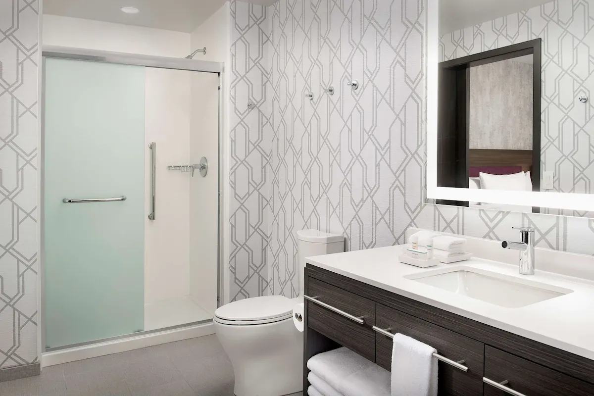 Home2 Suites by Hilton Denver Central Park - Image 7