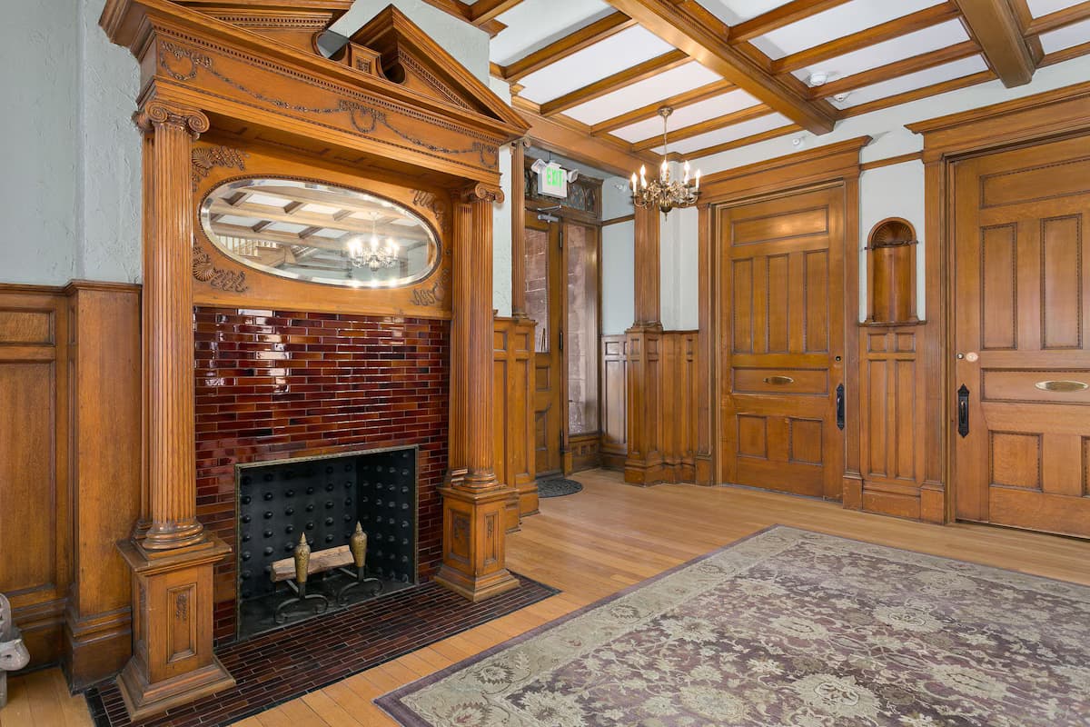 Patterson Inn - Image 2