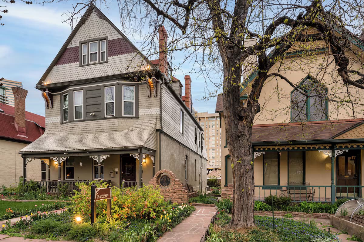 Queen Anne Bed And Breakfast - Image 1