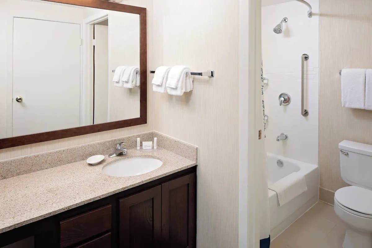Residence Inn by Marriott Denver Tech Center - Image 9