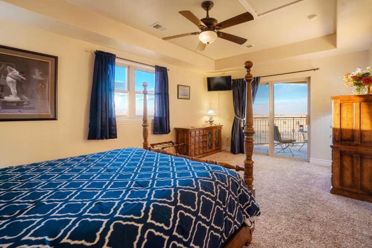 Summit Villa B&B - Image 6