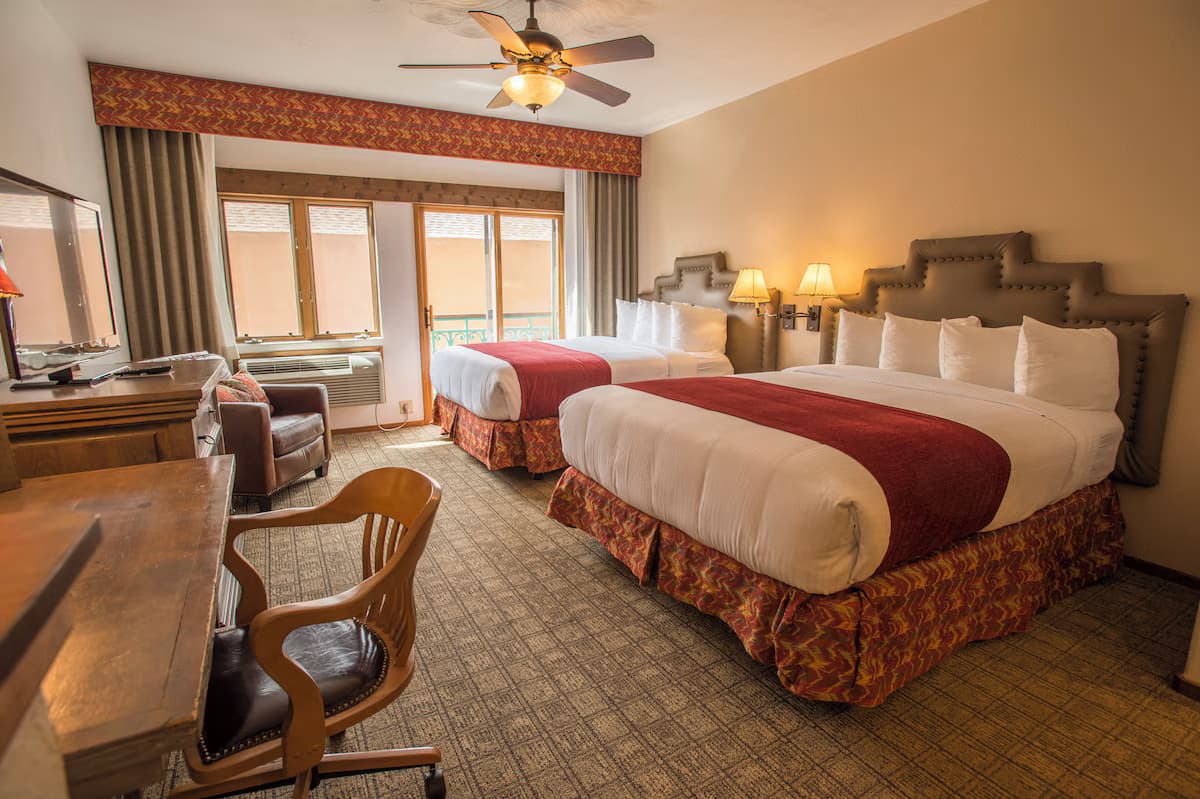 Table Mountain Inn - Image 6