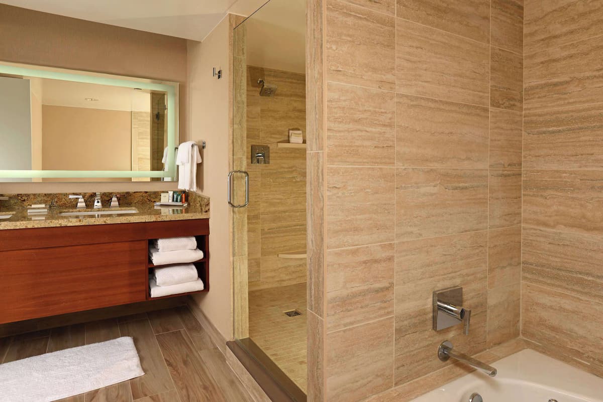 The Inverness Denver, a Hilton Golf & Spa Resort - Image 9